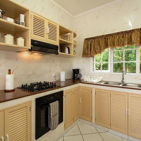 Ixora Villa Anse Royale Zewnętrze zdjęcie